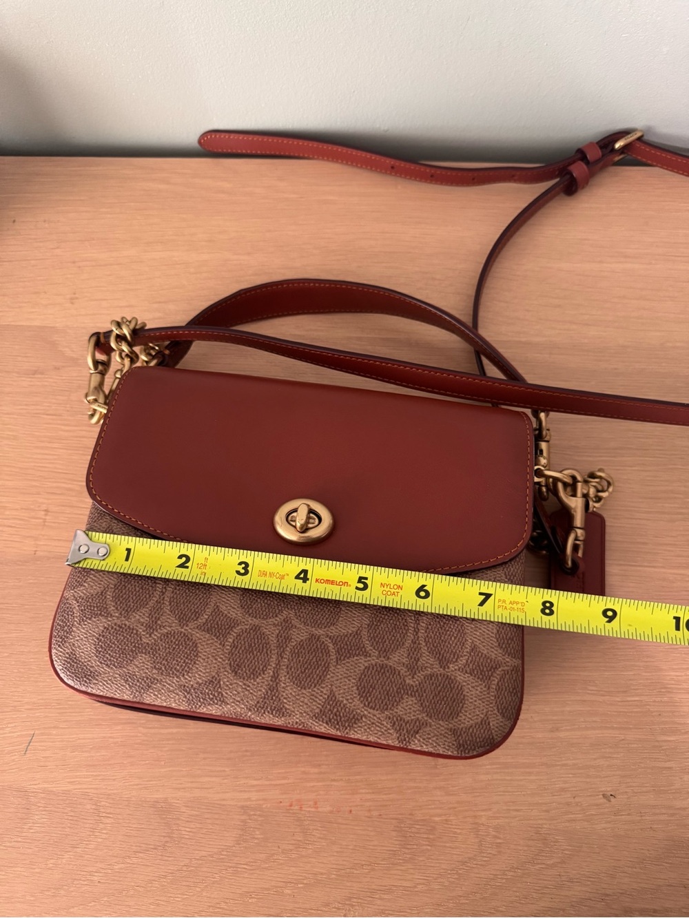 Coach Cassie Crossbody Bag 19 in Signature Canvas in Tan Rust - Picture 11 of 12